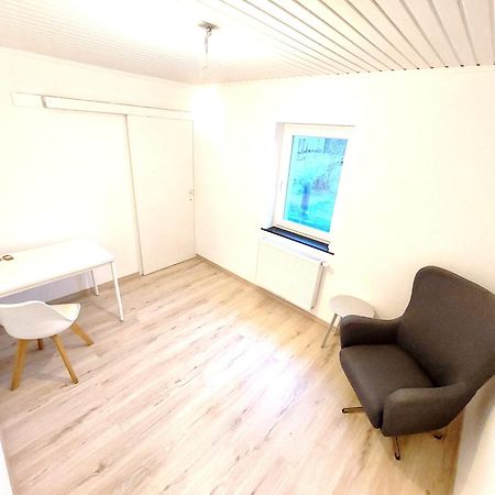 Studio Autonome Mont Saint Guibert المظهر الخارجي الصورة