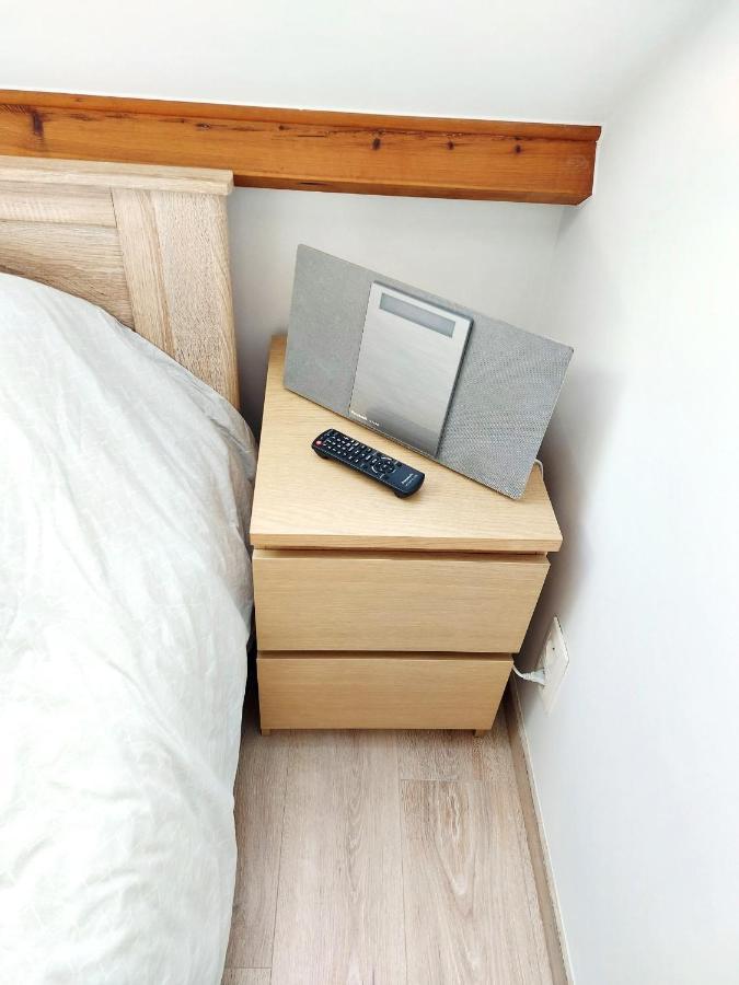 Studio Autonome Mont Saint Guibert المظهر الخارجي الصورة