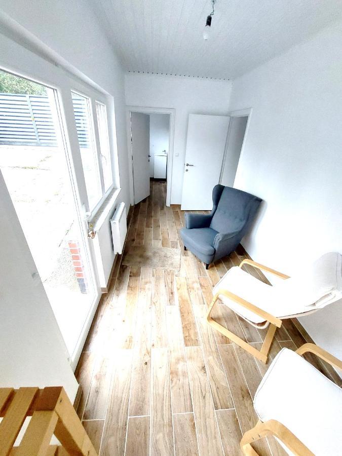 Studio Autonome Mont Saint Guibert المظهر الخارجي الصورة